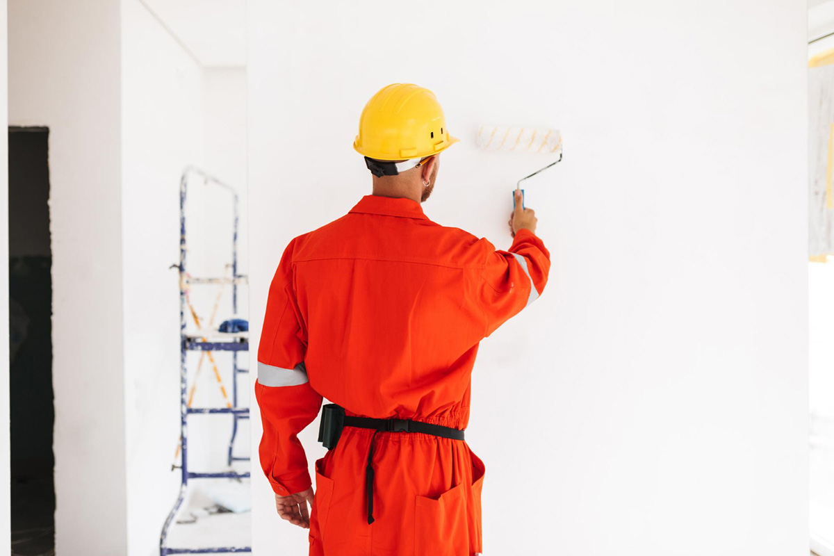 Why You Should Hire Professional Painters